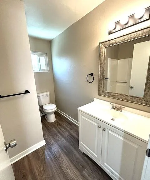 426 N Buena Vista St #1 — Photo 12