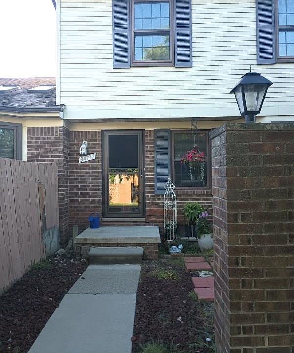 1st image of 34777 Wilma Ct