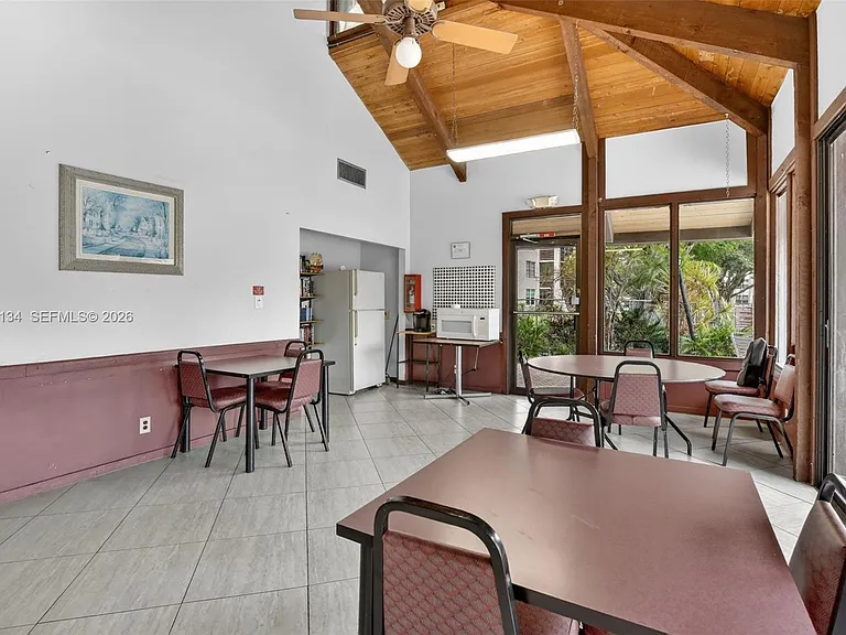 9330 Lagoon Pl #307 — Photo 35