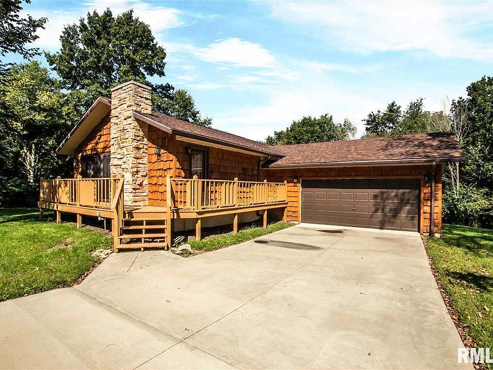 1st image of 546 Summit Ct