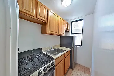 Rented by MOTION New York