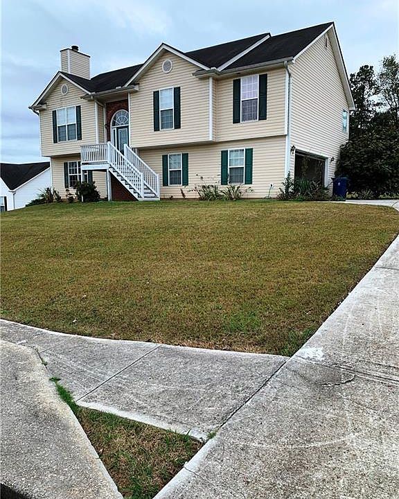 1st image of 2423 Indian Bluffs Dr