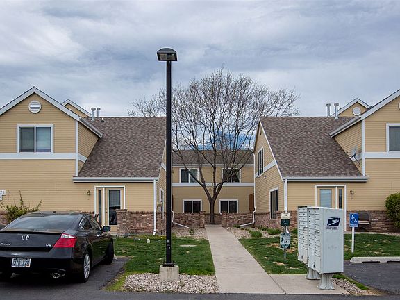 2nd image of 1020 Rolland Moore Dr APT 2F