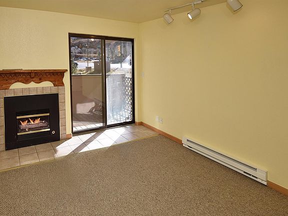 2nd image of 1061 W Beaver Creek Blvd Suite P204