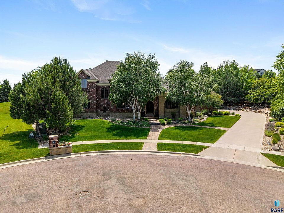 1st image of 2601 W Latigo Cir