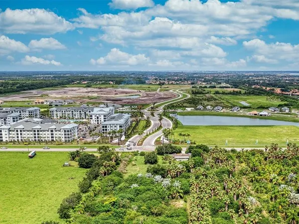 157 Upper Manatee River Rd NE, Bradenton, FL 34212