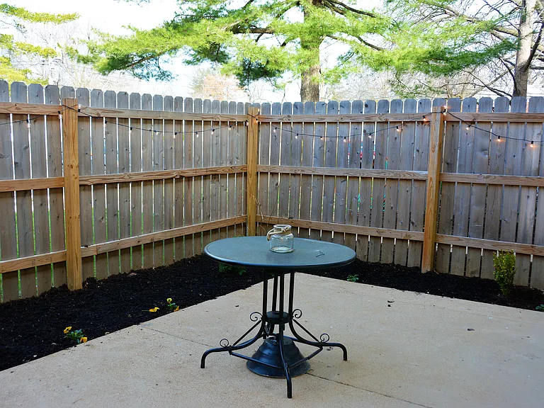 10469 Briarbend Dr #5 — Photo 27