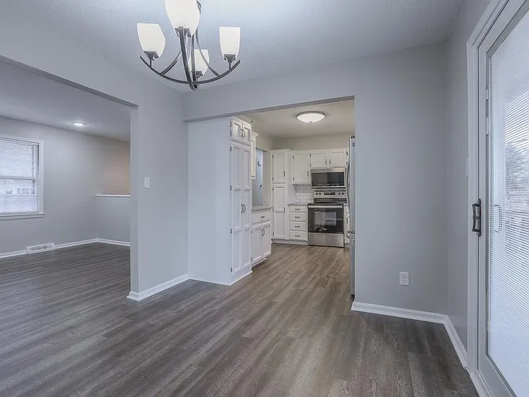 6725 NW Hilldale Dr — Photo 12