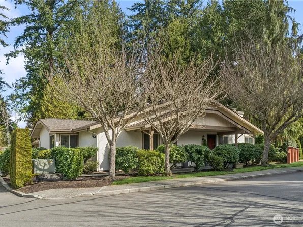 16000 Village Green Drive #C, Mill Creek, WA 98012