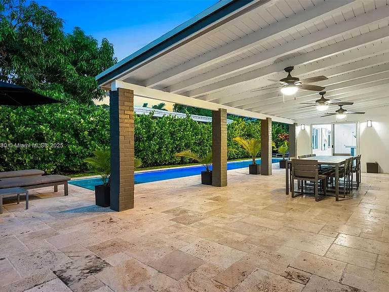 1651 SW 13th Ave — Photo 82