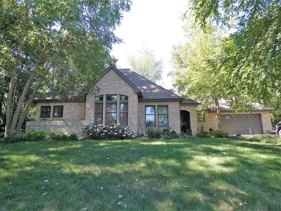 1st image of 31 Birchwood Ln