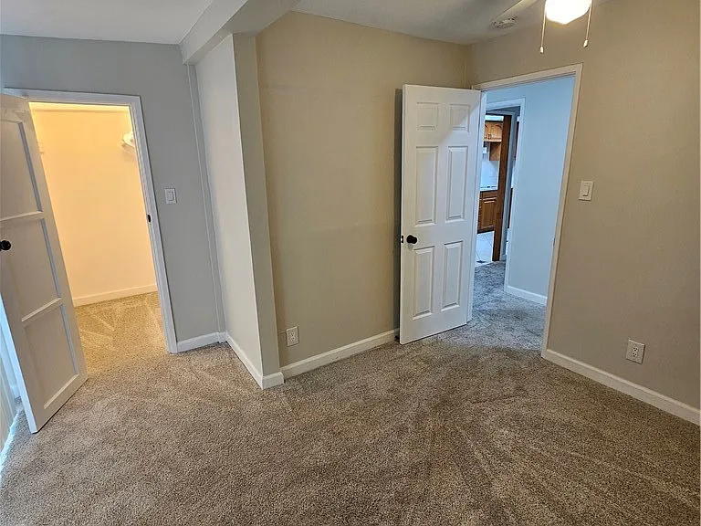 1226 W Palm Ave — Photo 7