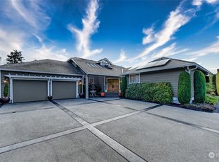 1214 11th Pl N, Edmonds, WA 98020