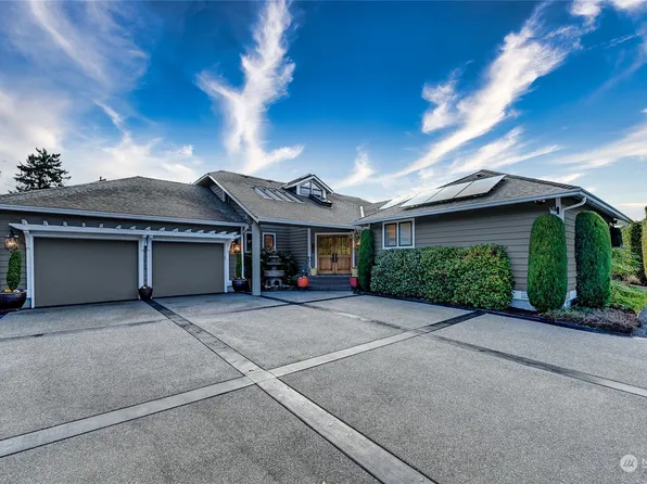 1214 11th Place N, Edmonds, WA 98020