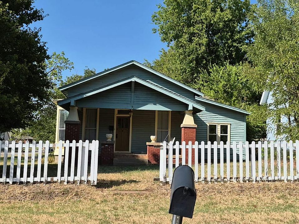 1st image of 704 E Vilas Ave
