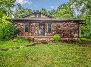 2213 Woodrow Dr, Knoxville, TN 37918
