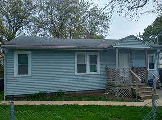 722 Fellows Pl, North Chicago, IL 60064