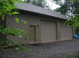 148 Burton Dr, Slippery Rock, PA 16057