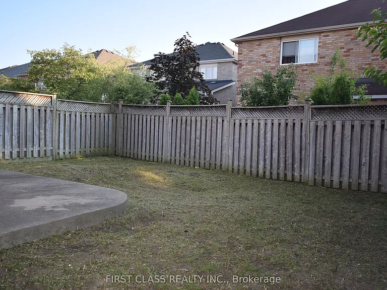 5168 Littlebend Dr — Photo 40