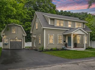 21 Erie Ave, Newburyport, MA 01950