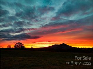 5420 Unity Church Rd, Hickory, NC 28602