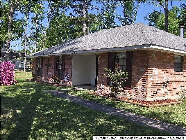 2nd image of 15233 Glenn Ave