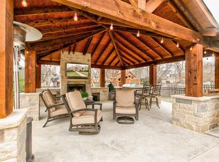 1011 Brazos Dr, Southlake, TX 76092