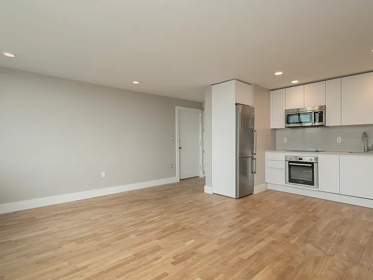 334 Harvard St #K7 — Photo 9