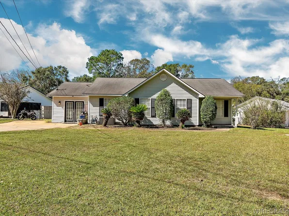 120 Whittle Hudson Rd, Ozark, AL 36360
