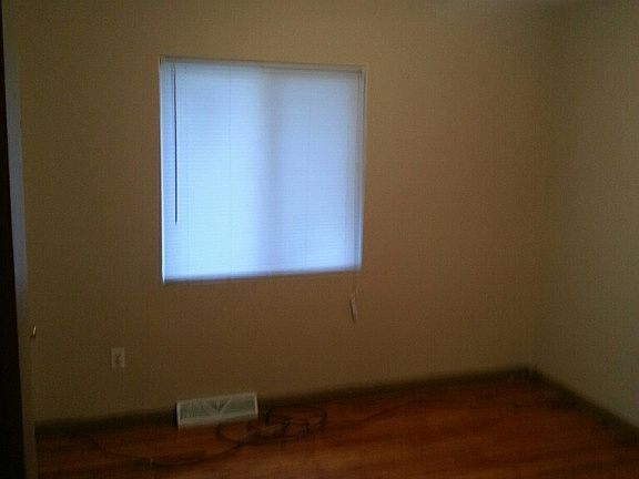 3rd image of 4878 Banbury Ct #I