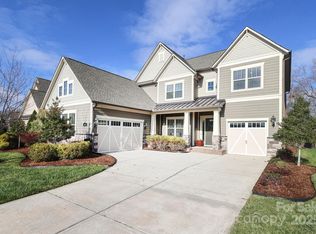 1624 Emory Oak Dr, Charlotte, NC 28270