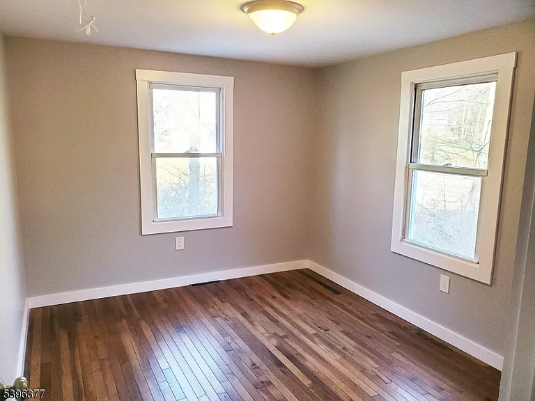 29 Millbrook Rd — Photo 5