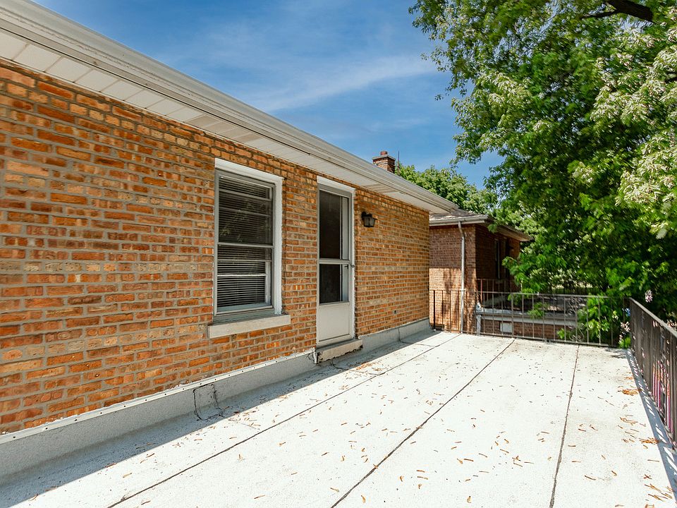 2nd image of 6707 S Euclid Ave