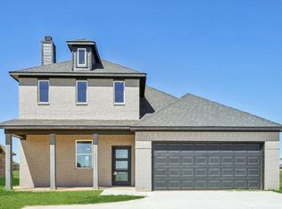 1005 Springfield Rd, Springtown, TX 76082