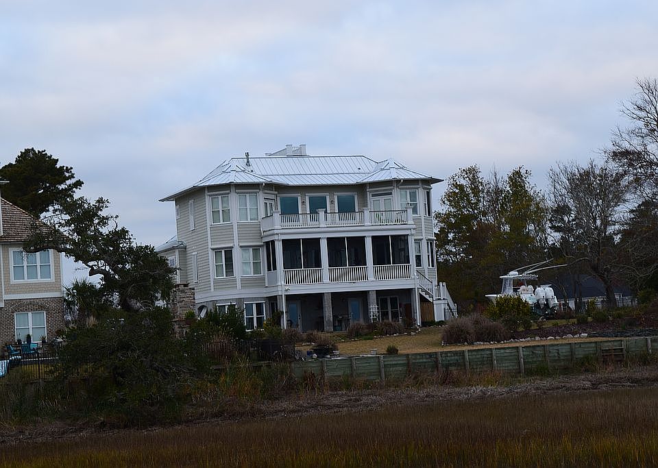 2nd image of 108 Great Oak Dr