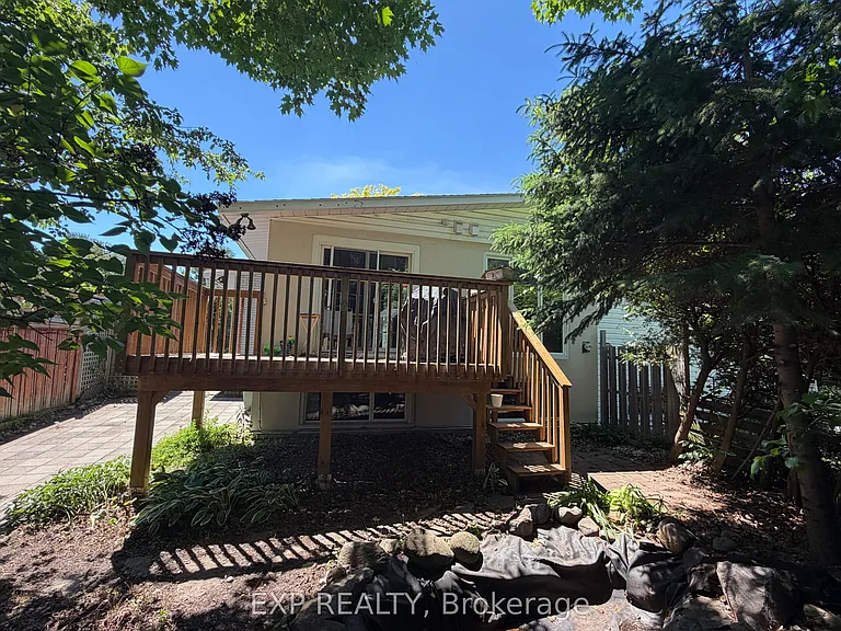 21 Southview Cres — Photo 37