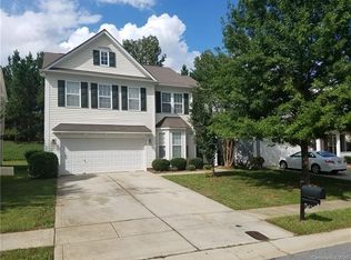 9800 Coatbridge Dr, Charlotte, NC 28269
