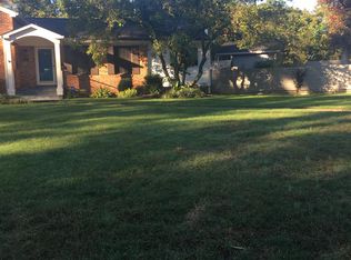 1601 Rollins Dr, Alexandria, VA 22307