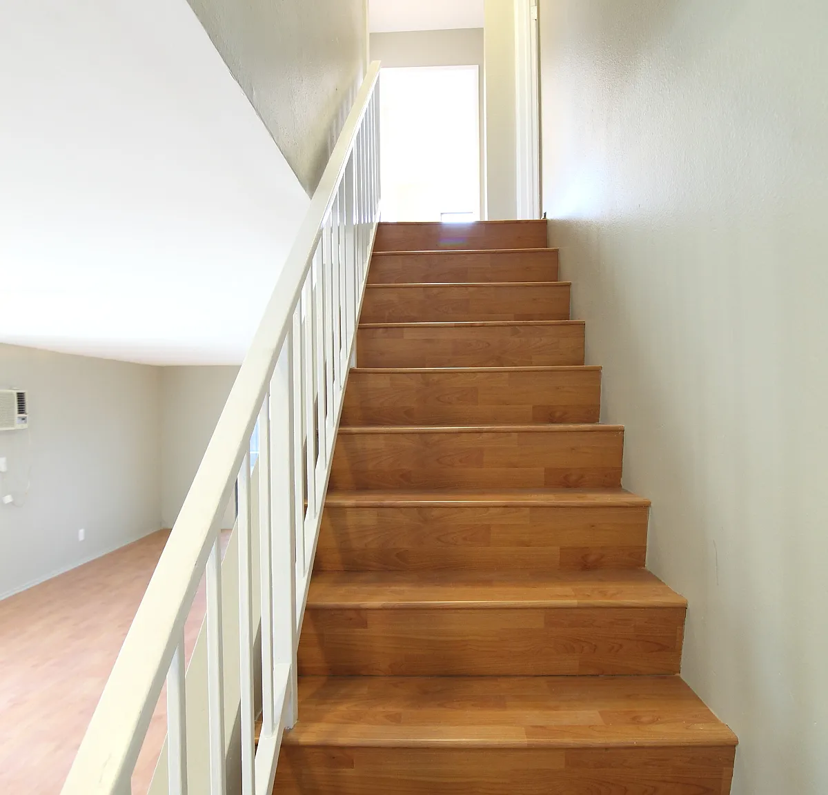 2 bed, 900 sqft, $2,695 — Photo 3