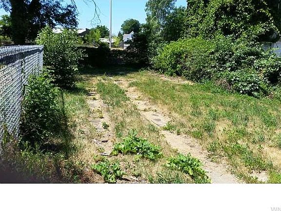 4th image of 118 Olympic Ave
