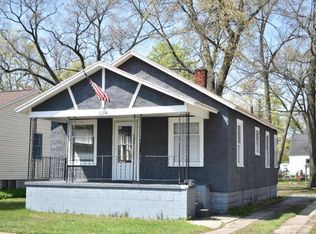 1094 Calvin Ave, Muskegon, MI 49442