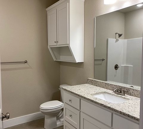 5th image of 3244 Belmont Dr Unit A