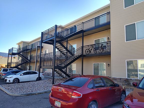 2nd image of 576 W 1045 N APT D11