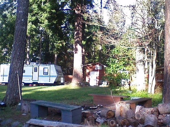 4th image of 18309 Tapaderos St SE
