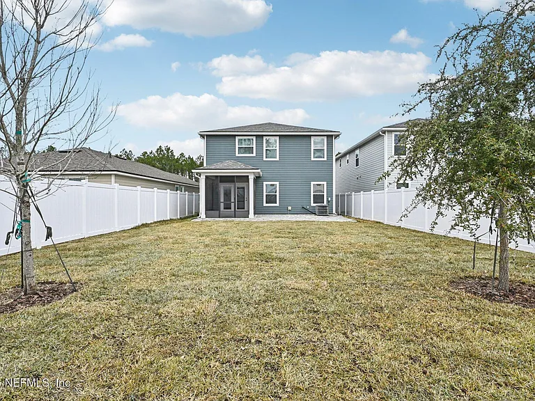 13019 Holsinger Blvd — Photo 3