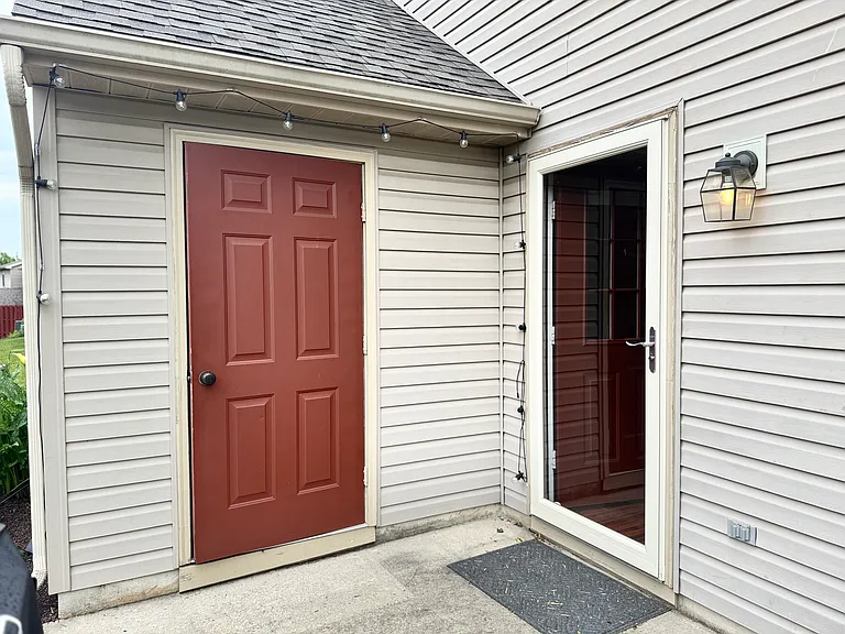 1282 Hunters Ridge Dr — Photo 32