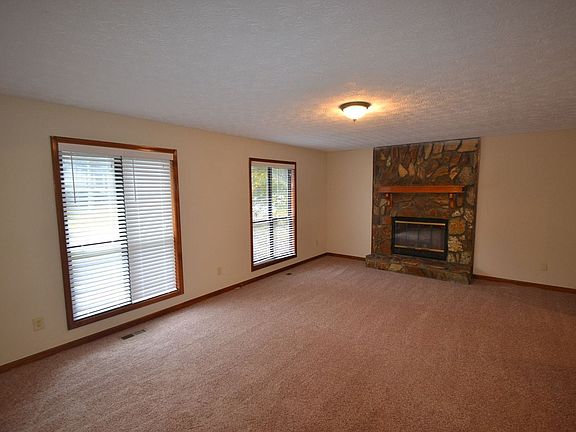 2nd image of 8941 Western Pines Dr