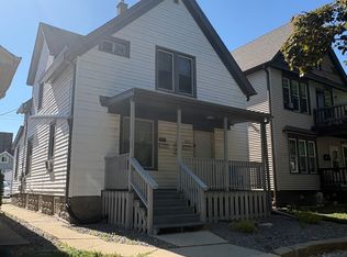 1633 S 61st St, West Allis, WI 53214
