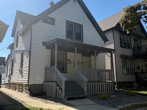 1633 S 61st St, West Allis, WI 53214