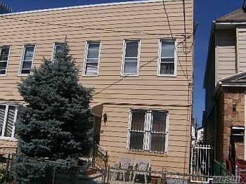 1st image of 10143 124th St